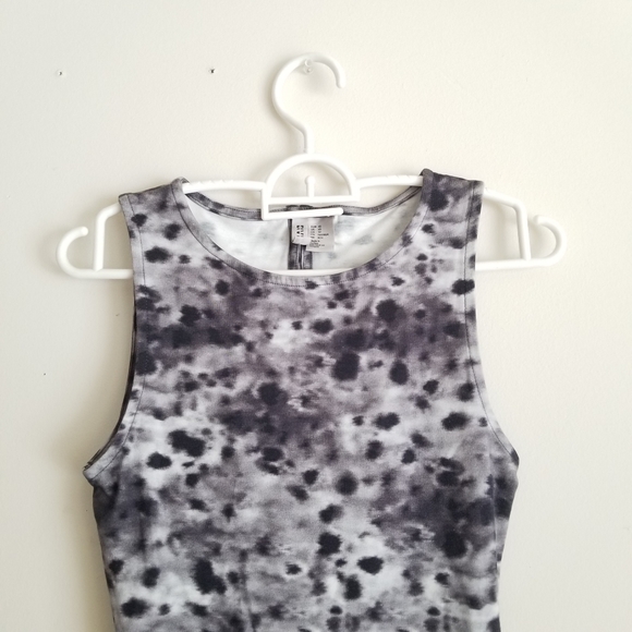 NEW Women Sleeveless Dress Size XS - Picture 4 of 7